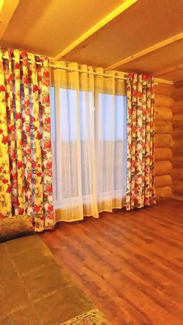 Гостевой дом Agrousadba Domik v Derevne Znamenka-10